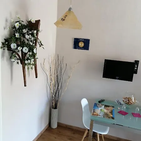 Appartamento La Casa Di Ginevra O11o15-lt-1097 La Spezia