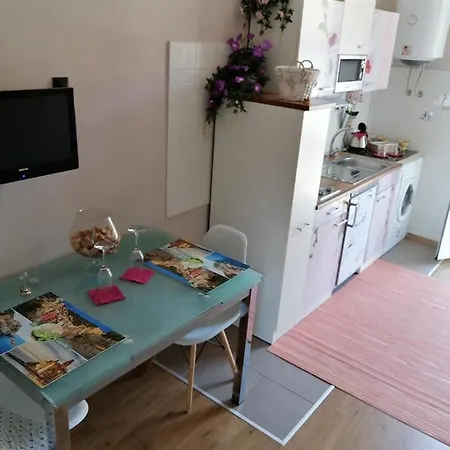 La Casa Di Ginevra O11o15-lt-1097 *