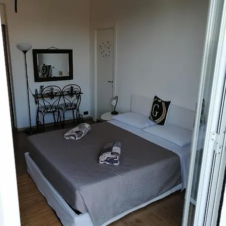 La Casa Di Ginevra O11o15-lt-1097 La Spezia