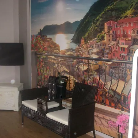 La Casa Di Ginevra O11o15-lt-1097 * La Spezia