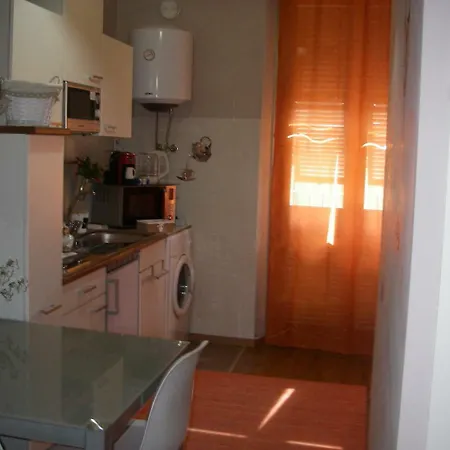 La Casa Di Ginevra O11o15-lt-1097 *