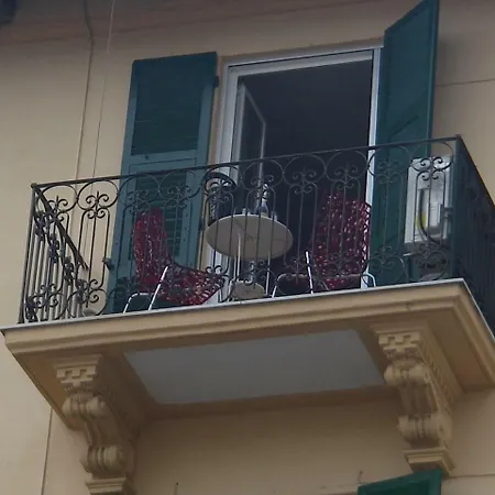 La Casa Di Ginevra O11o15-lt-1097 Apartment La Spezia
